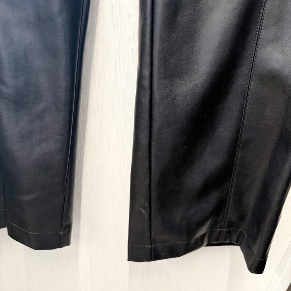 NWT Elie Tahari Faux Leather Straight Leg Pants Black, Size 14 - Picture 4 of 10